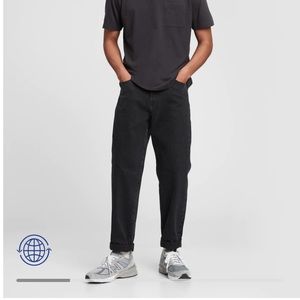 NWOT 33W 32L GapFlex Relaxed Taper Jeans with Washwell